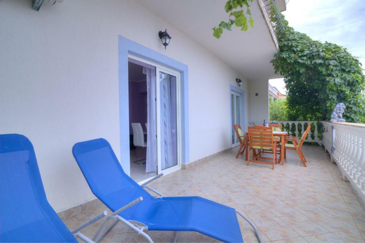 Apartment Toni Senj  Luaran gambar